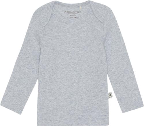 Se GoBabyGo Elm Blouse Plantefarvet Str 24m (92cm) - Sea Bluser Bomuld hos Magasin ved Magasin