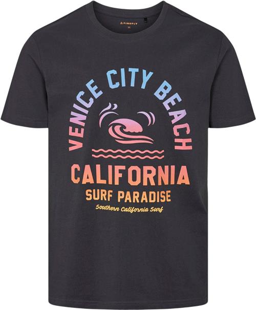 Se Firefly Cal Tshirt L - T-shirts hos Magasin ved Magasin