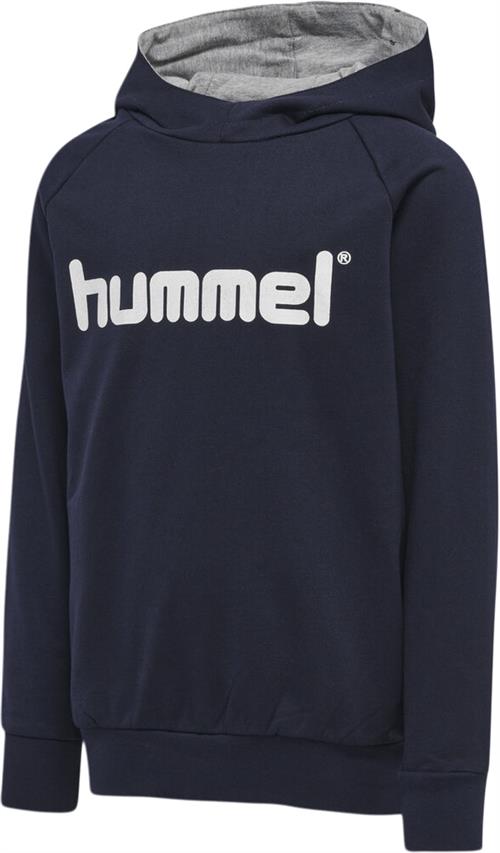 Se Hummel Go Logo Hættetrøje 152 - Sweatshirts & Hættetrøjer Bomuld hos Magasin ved Magasin