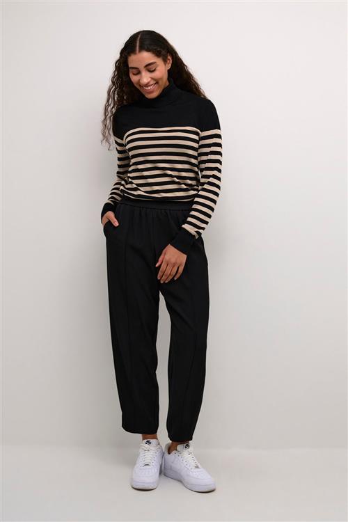 Se Kaffe Kasigna Cropped Pants Kvinde Black Deep Bukser Med Lige Ben Str 40 - hos Magasin ved Magasin