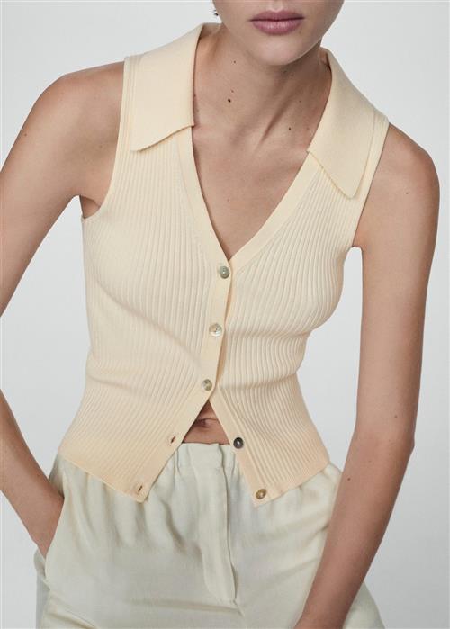 Se MANGO Buttoned Knit top Kvinde Light Beige Tanktoppe Str XS - hos Magasin ved Magasin