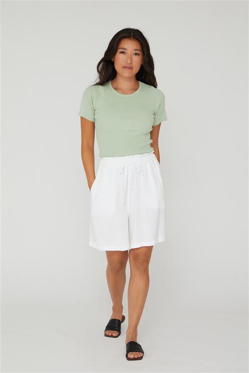 A-VIEW Lerke new Shorts Kvinde White Bermudashorts Str 42 - hos Magasin