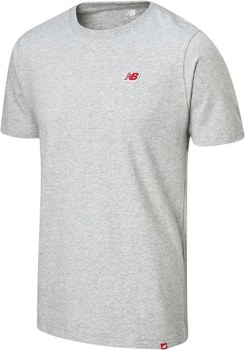 Se New Balance Small Logo Tshirt Mand Grey Kortærmede T-shirts Str XXL - Bomuld hos Magasin ved Magasin