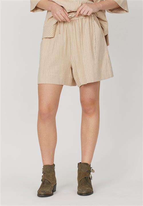 Love&Divine Love9704 Kvinde Sand Pinstripe Casual Shorts Str XS - hos Magasin