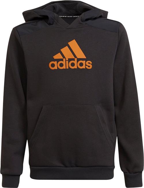 Se adidas Badge Of Sport Logo Hættetrøje 152 - Sweatshirts & Hættetrøjer hos Magasin ved Magasin