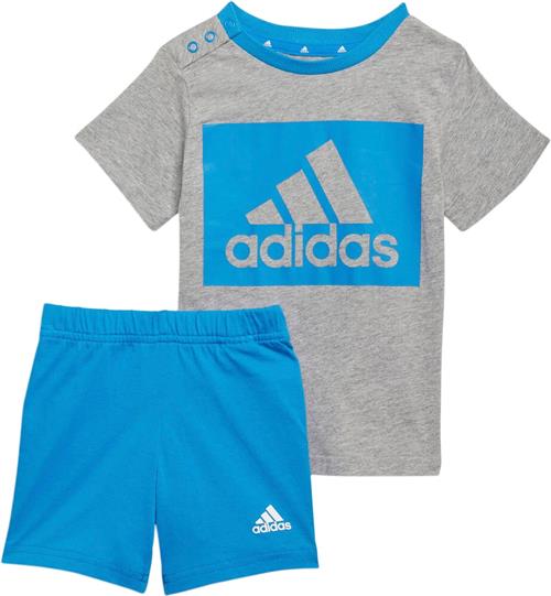 adidas Essentials sæt, Shorts + Tshirt 62 - Træningssæt hos Magasin