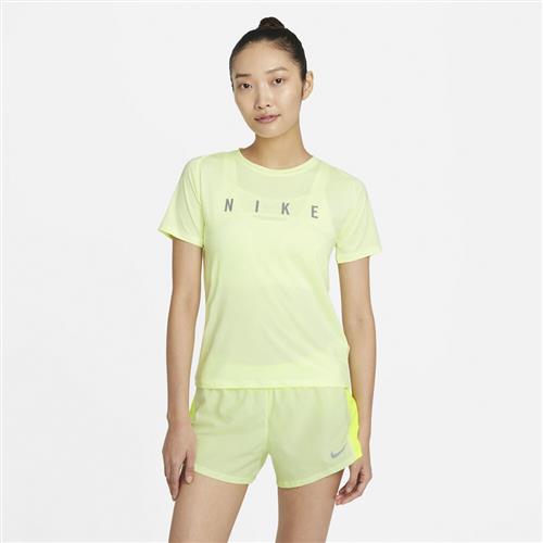 Se Nike Miler Run Division T Shirt M - Trænings T-shirts Polyester hos Magasin ved Magasin