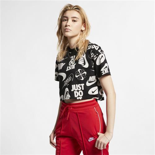 Nike Sportswear Essential Cropped T Shirt S - Trænings T-shirts Bomuld hos Magasin