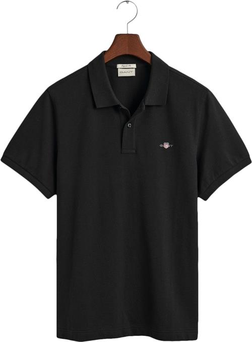 Se Gant REG Shield SS Pique Polo Mand Black Kortærmede Poloer Str S - hos Magasin ved Magasin