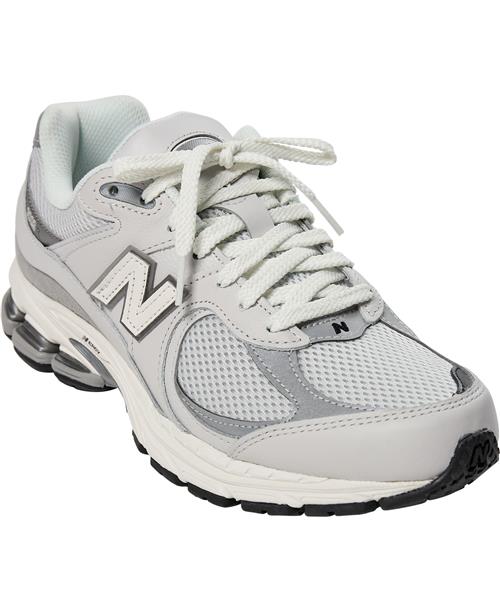 Se New Balance New Balance 2002r Mand Grey Sneakers Str 41.5 - hos Magasin ved Magasin