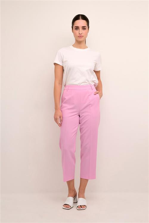 Se Kaffe Kasakura HW Cropped Pants Kvinde Pink Frosting Bukser Str 46 - hos Magasin ved Magasin