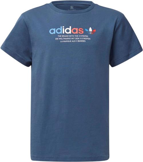 Se adidas TEE Mand Blue Kortærmede T-shirts Str 152 - Bomuld hos Magasin ved Magasin