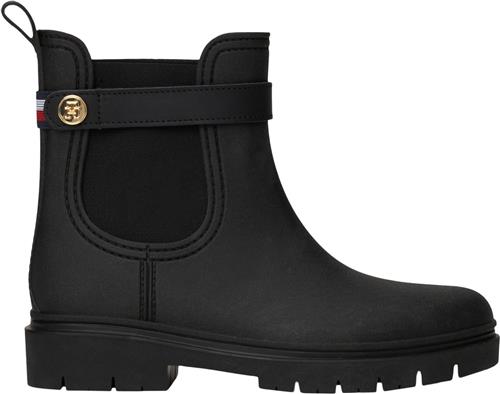 Se Tommy Hilfiger TH Stud Rubberised Rainboot Kvinde Black Gummistøvler Str 42 - hos Magasin ved Magasin