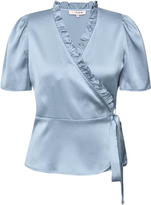 Se A-VIEW Peony Blouse Kvinde Light Blue Kortærmede Bluser Str 38 - hos Magasin ved Magasin