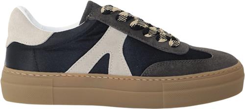 Se Garment Project Billie Black Nylon / Suede Kvinde Black Sneakers Str 39 Nylon - hos Magasin ved Magasin