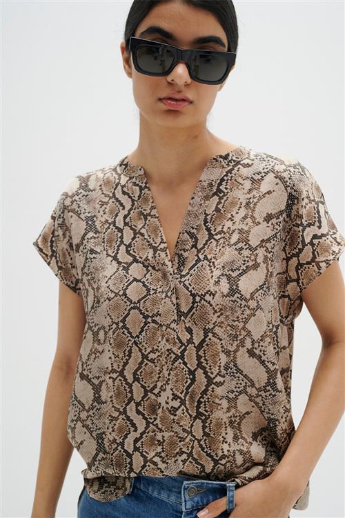 InWear Liraiw Print Top Premium Kvinde Structure Snake Print Kortærmede Bluser Relaxed Fit Str 38 - hos Magasin