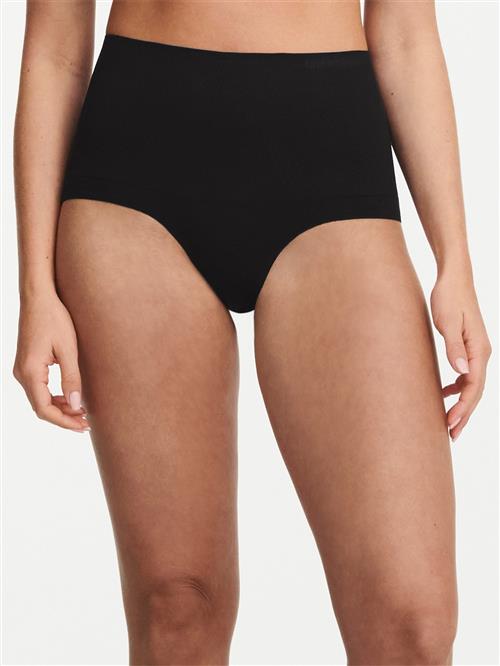 Se Chantelle Smooth Comfort Sculpting Highwaisted Full Brief Højtaljede Trusser Str M - hos Magasin ved Magasin