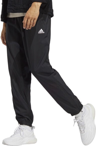 Se adidas Aeroready Essentials Stanford Bukser M - Træningsbukser hos Magasin ved Magasin