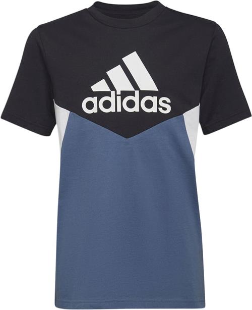 adidas Colourblock Tshirt 152 - T-shirts hos Magasin