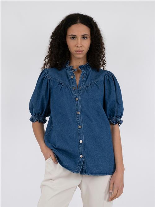 Se Neo Noir Avalon Denim Shirt Kvinde Blue Denimskjorter Str 40 Denim - hos Magasin ved Magasin