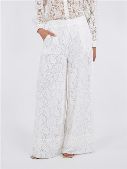 Se Neo Noir Madison Lace Pants Kvinde White Bukser Med Brede Ben Str 38 - hos Magasin ved Magasin