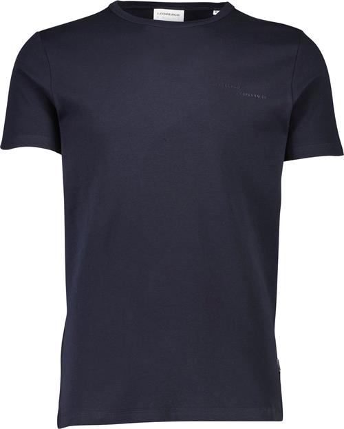 Se Lindbergh Basic Oneck tee S/S Mand Navy Kortærmede T-shirts Relaxed Fit Str M - Bomuld hos Magasin ved Magasin