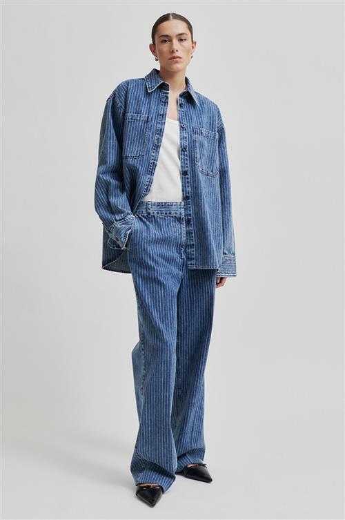 Se Second Female Tennessee Trousers Kvinde Blue Denim Wide Jeans Str M - hos Magasin ved Magasin