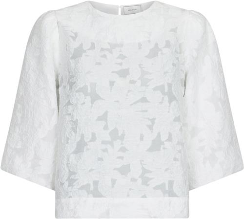 Neo Noir Lava Brocade Blouse Kvinde Off White Kortærmede Bluser Str 40 - hos Magasin