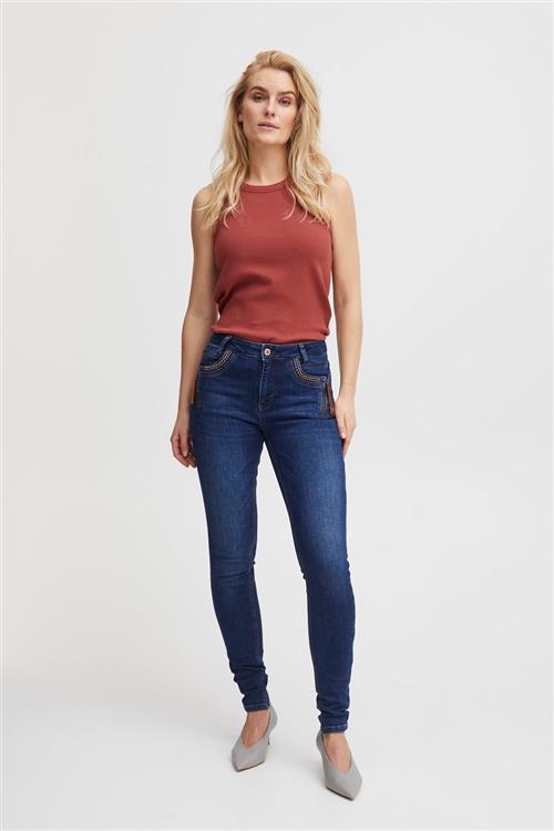 PULZ Jeans Pzcarmen HW Jeans W. Studs Skinny L Kvinde Dark Blue Denim Skinny Jeans Str 30/32 - Denim hos Magasin