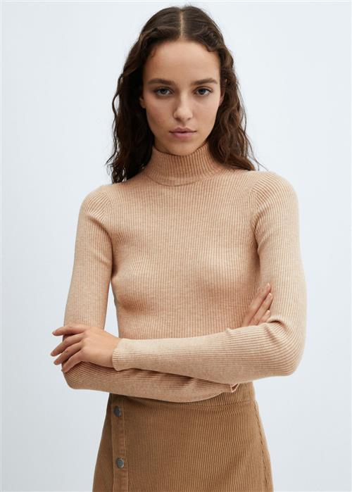 Se MANGO Turtleneck Ribbed Sweater Kvinde Medium Brown Sweaters Str XS - hos Magasin ved Magasin