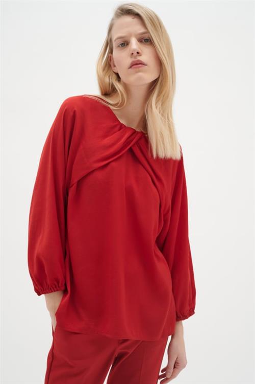 InWear Litoiw Blouse Kvinde True Red Langærmede Bluser Regular Fit Str 42 - hos Magasin