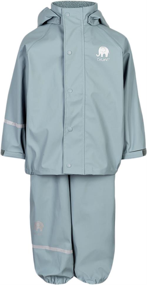 Se CeLaVi Basic Rainwear set Solid PU Str 110 Unisex - Smoke Blue Regntøj hos Magasin ved Magasin