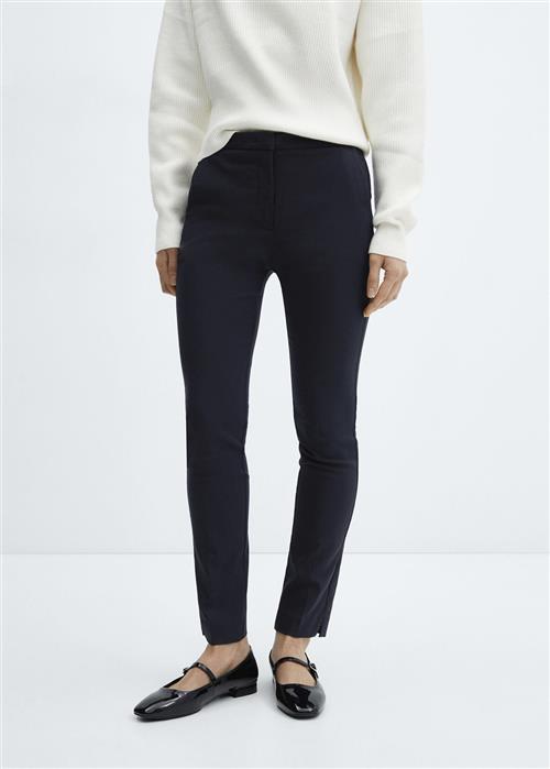 MANGO Crop Skinny Trousers Kvinde Navy Bukser Med Smalle Ben Skinny Fit Str 32 - hos Magasin