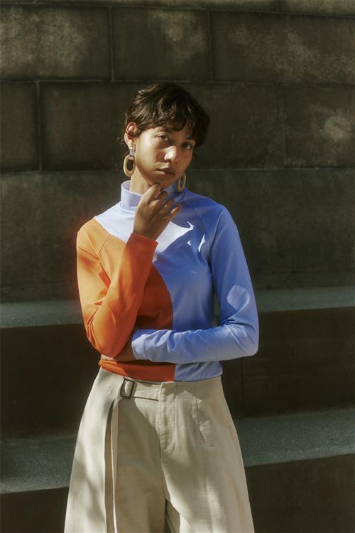 Se Vibe Vibe Turtleneck Kvinde Windsurfer/orangeade Rullekraver Str S - hos Magasin ved Magasin