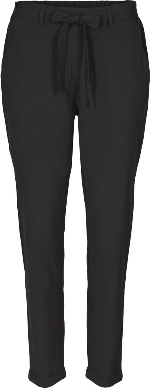 Se Kaffe Jillian Belt Pants Kvinde Sort Bukser Med Smalle Ben Str 44 - hos Magasin ved Magasin