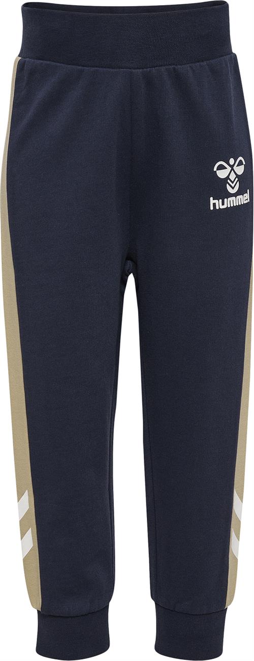 Se Hummel Hmlhassan Pants Str 4 år / 104 cm - Blå Bukser hos Magasin ved Magasin