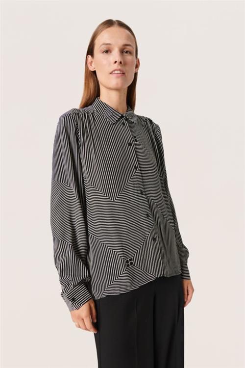 Soaked in Luxury Slmolly Shirt Kvinde Monogram Line Print Langærmede Skjorter Casual Fit Str S - hos Magasin