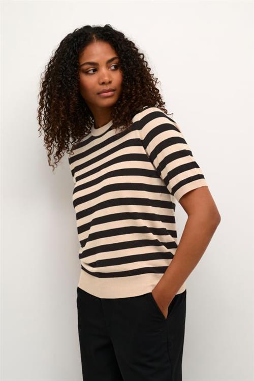 Se Kaffe Kamilo Short Sleeve Knit Kvinde Smoke Gray/black Deep Stripe Kortærmede T-shirts Str M - hos Magasin ved Magasin