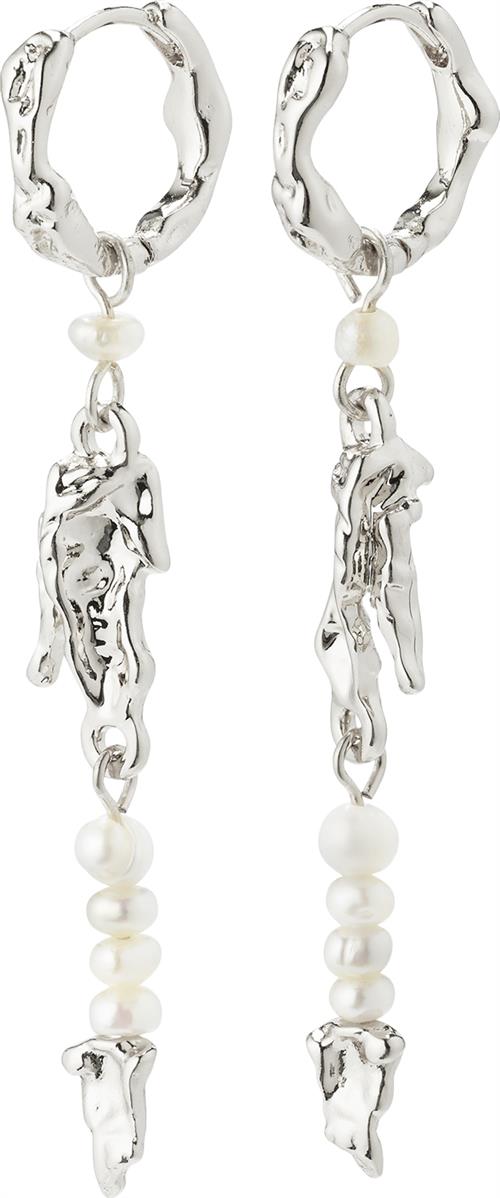 Pilgrim Niya Recycled Freshwater Pearl Earrings Silverplated one size - Ørestikker hos Magasin