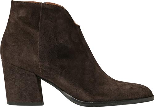 Se A pair Elegant Western Kvinde Brown Ankelstøvler Str 36 - hos Magasin ved Magasin