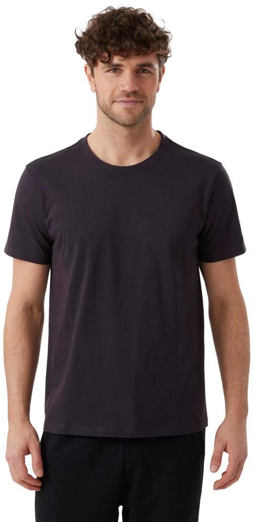 Se Firefly Basic Tshirt L - T-shirts hos Magasin ved Magasin