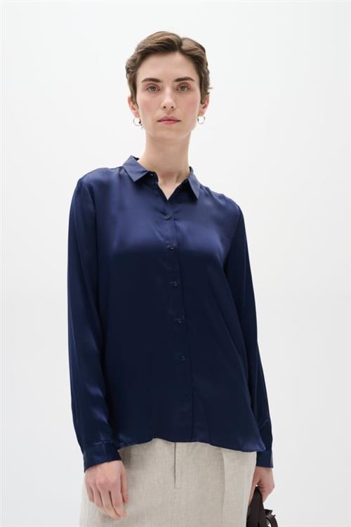 InWear Leonore Shirt Premium 100 Silk Kvinde Midnight Magic Langærmede Skjorter Relaxed Fit Str 40 - hos Magasin