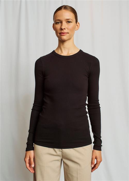 Bruun & Stengade BS Margrethe Regular Fit Top Kvinde Black Toppe Str L - hos Magasin