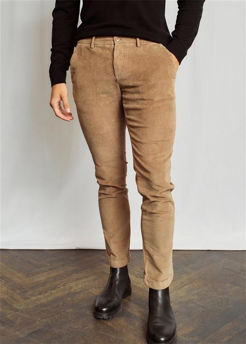 Se Bruun & Stengade BS Kenn Regular Fit Chinos Mand Mud Chinos Str W30 / L32 - hos Magasin ved Magasin