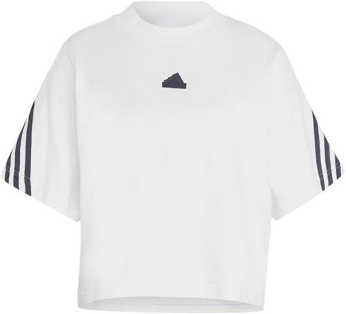 Se adidas Future Icons 3ipes T-shirt XS - Trænings T-shirts Bomuld hos Magasin ved Magasin