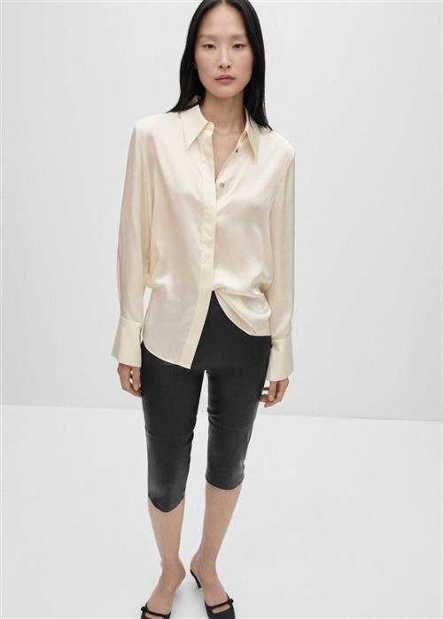 Se MANGO 100% Silk Satin Shirt Kvinde Natural White Skjorter Str L - hos Magasin ved Magasin