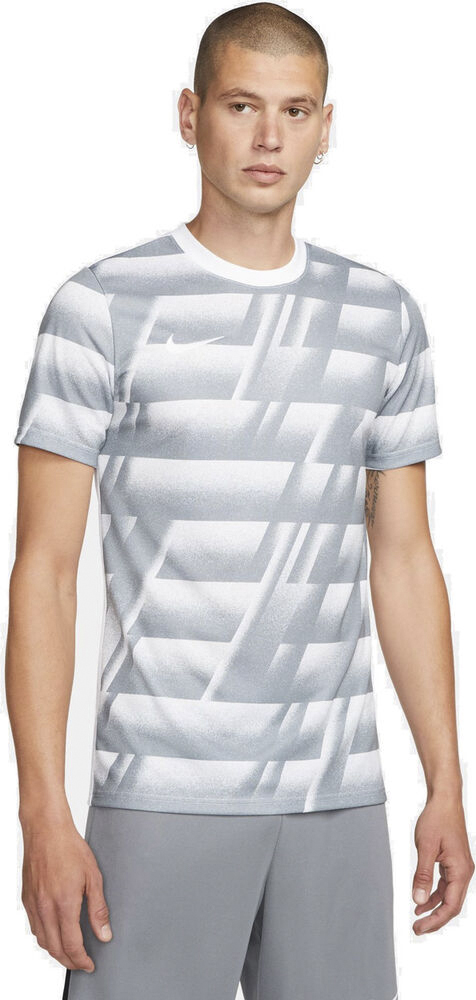 Se Nike Dri Fit F.c. Libero T Shirt S - T-shirts hos Magasin ved Magasin