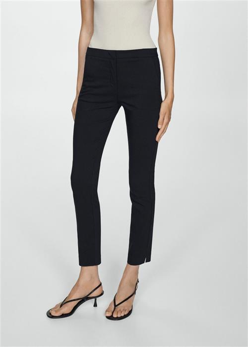 MANGO Cropped Slimfit Trousers Kvinde Navy Bukser Med Smalle Ben Str 42 - hos Magasin