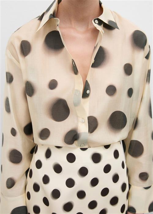 Se MANGO Polka dot Lyocell Shirt Kvinde Light Beige Skjorter Str XL - hos Magasin ved Magasin