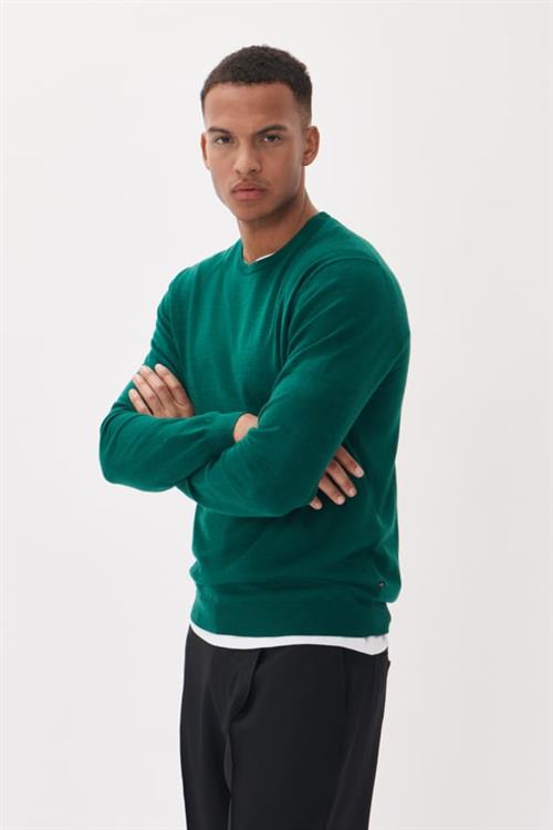 Se Matinique Margrate Merino Mand Pine Green Melange Sweaters Regular Fit Str S Merino - hos Magasin ved Magasin